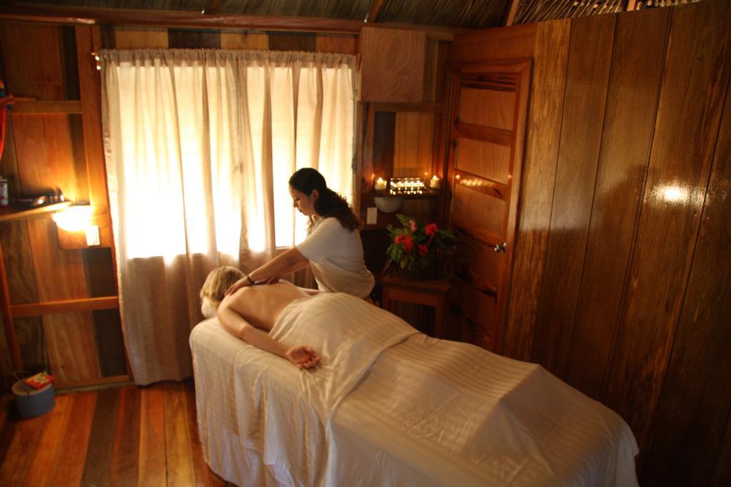 בליז סיטי St. George'S Caye Resort מראה חיצוני תמונה