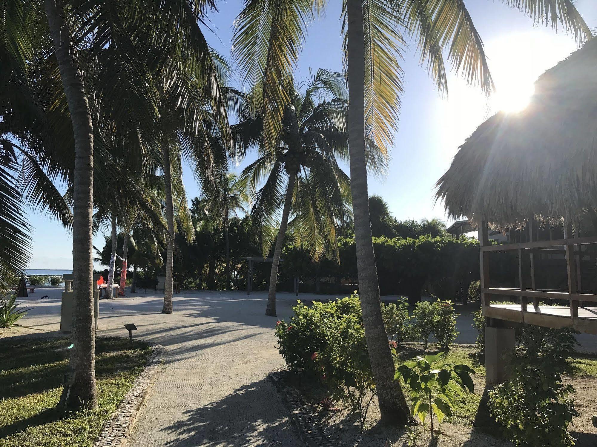 בליז סיטי St. George'S Caye Resort מראה חיצוני תמונה