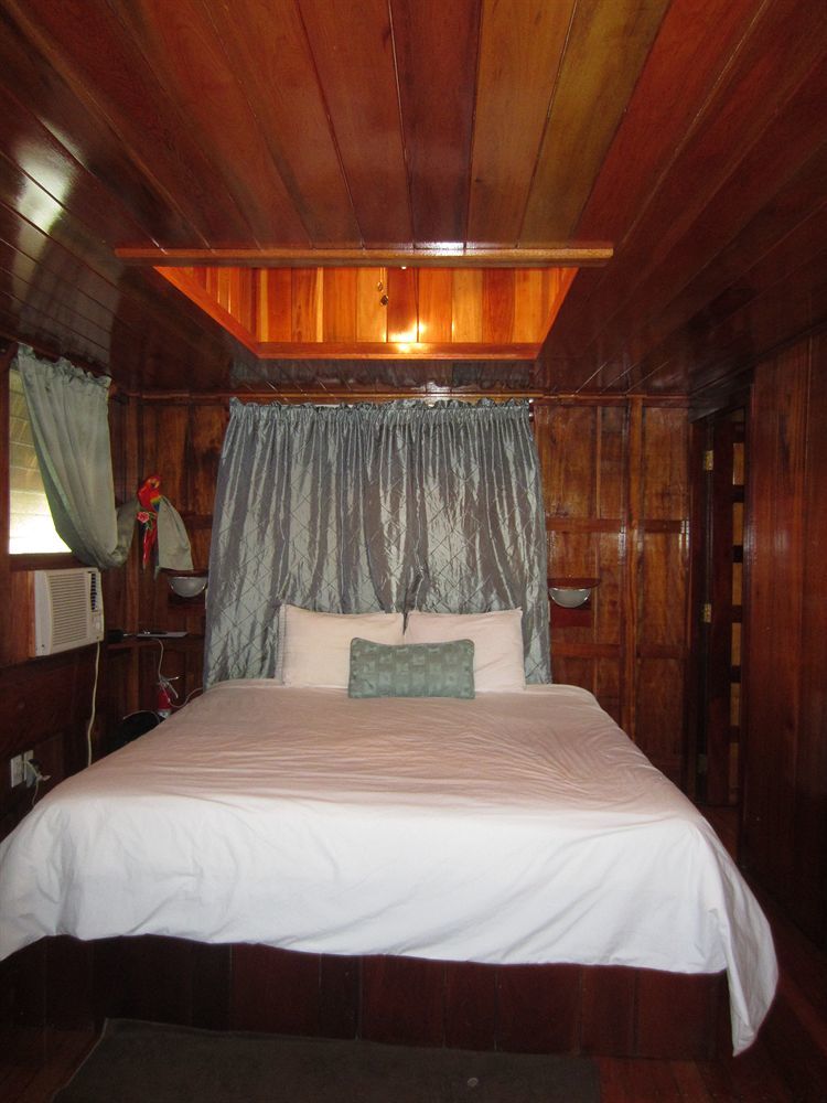 בליז סיטי St. George'S Caye Resort מראה חיצוני תמונה